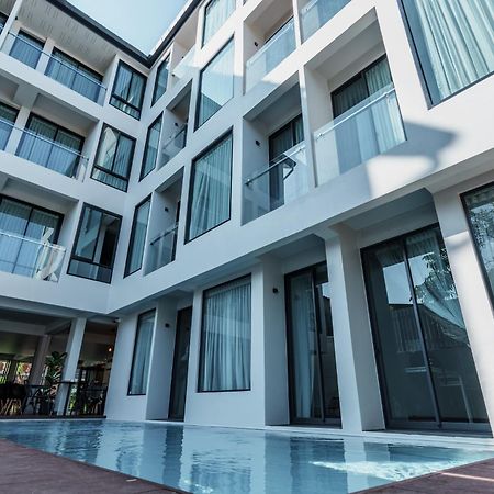 Por Arak Hotel Chiang Mai Exterior photo