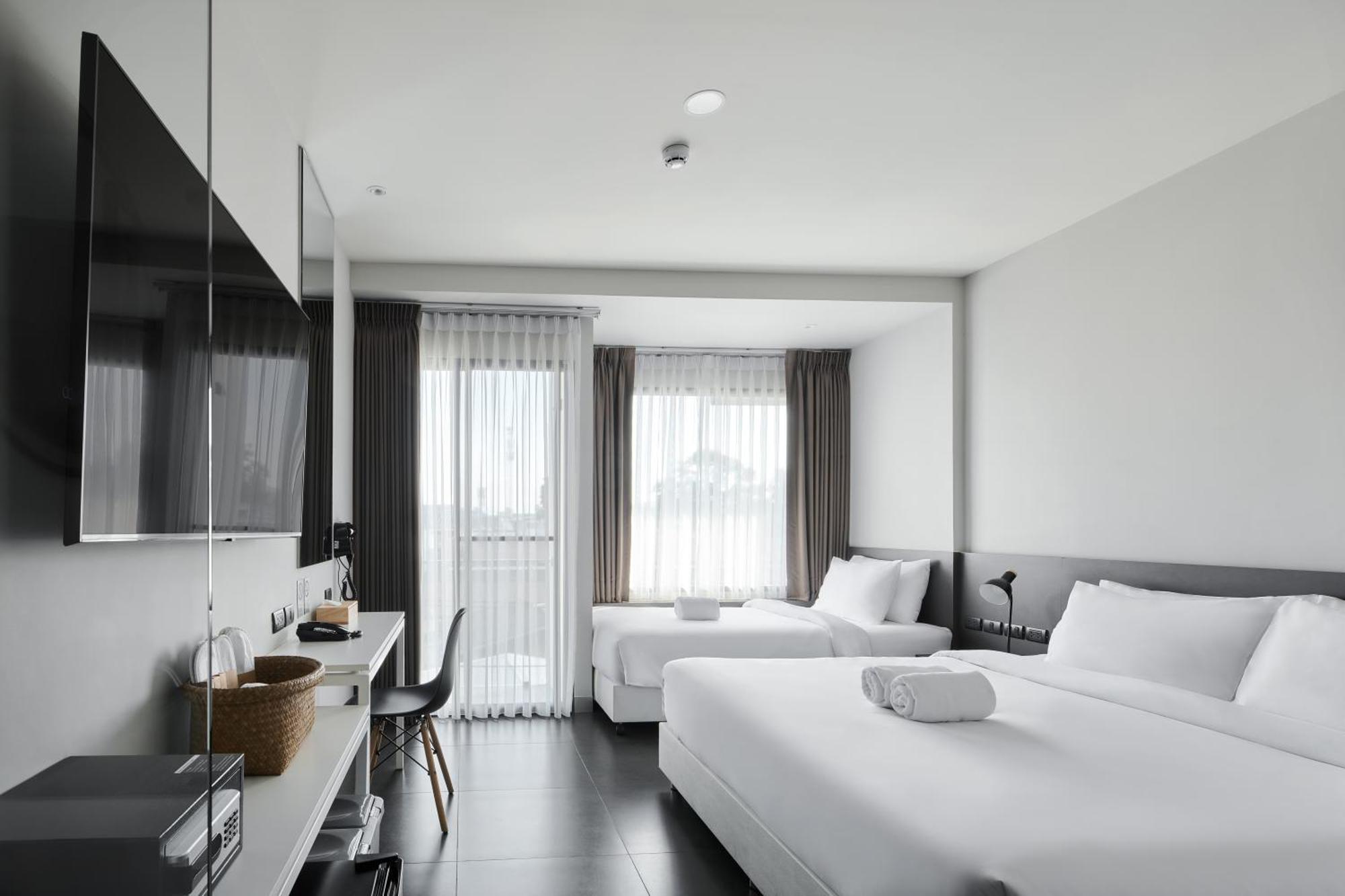 Por Arak Hotel Chiang Mai Exterior photo
