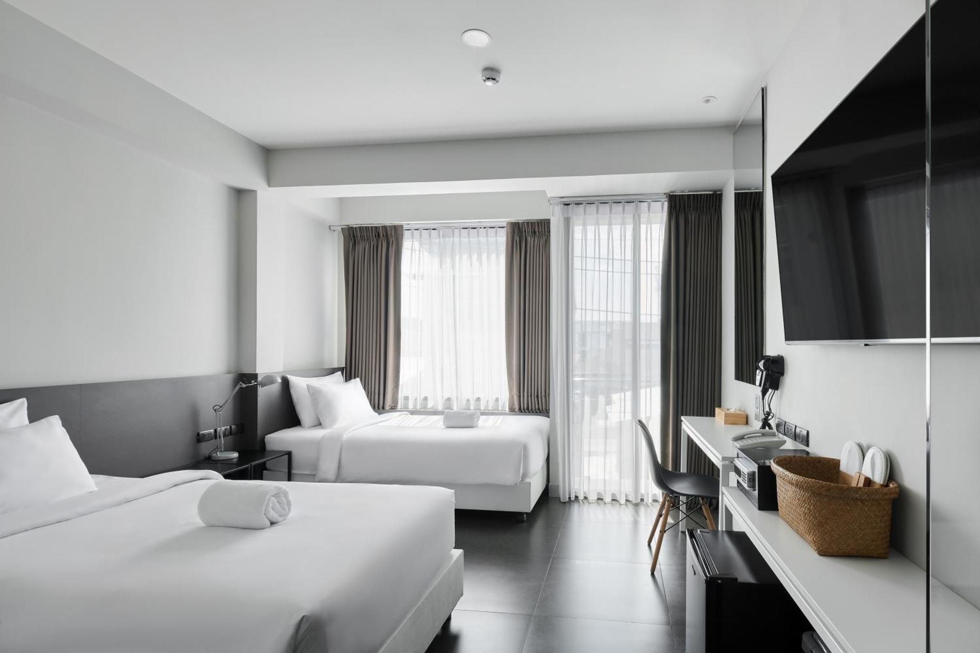 Por Arak Hotel Chiang Mai Exterior photo
