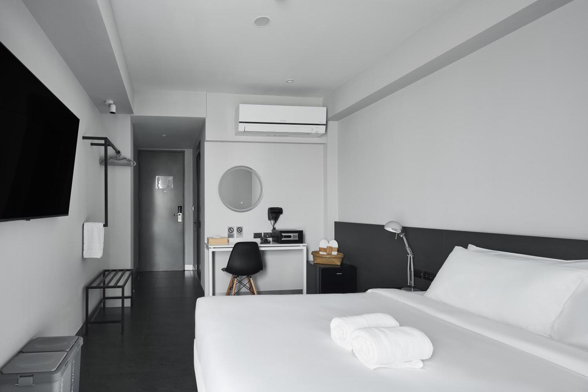 Por Arak Hotel Chiang Mai Exterior photo