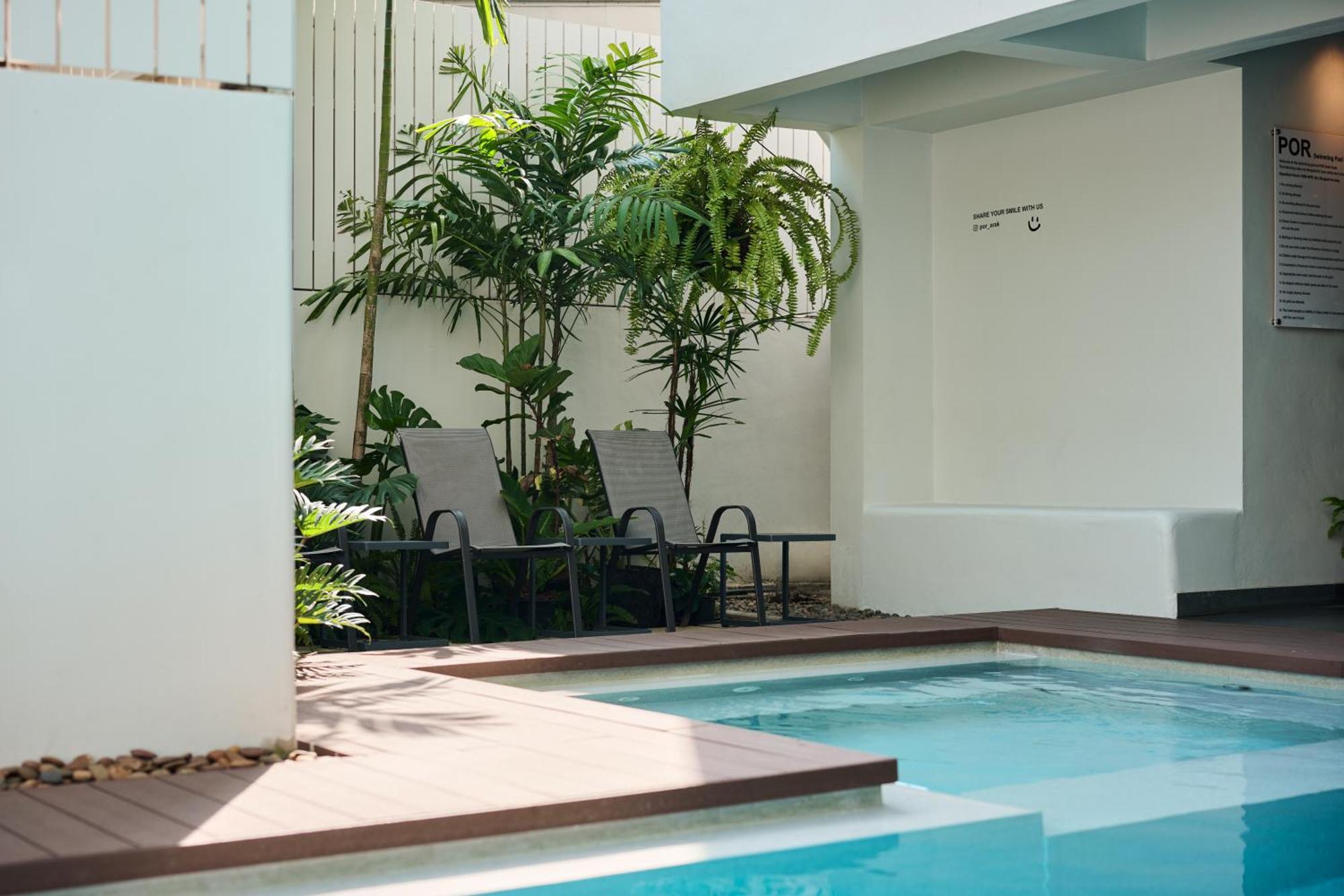 Por Arak Hotel Chiang Mai Exterior photo